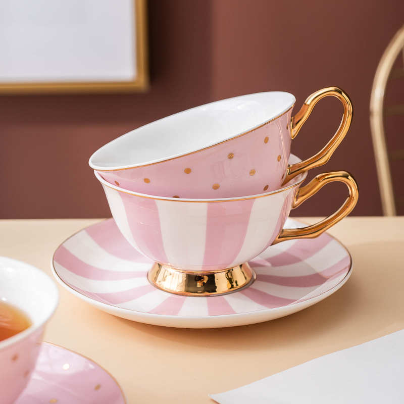 Tazas de Café de Cerámica Rosa - Bistro Table Set reseña y precio